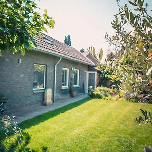 laareind-bed-breakfast.maastrichthotels.net/